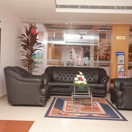 Thrissur Hotel Peninsula المظهر الخارجي الصورة