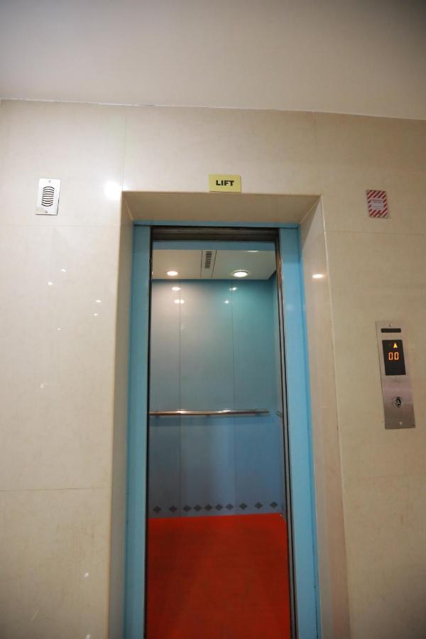 Thrissur Hotel Peninsula المظهر الخارجي الصورة